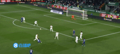 哈登：我和伦纳德的沟通很好，但光靠沟通是赢不了比赛的（哈登称与伦纳德交流顺畅，但仅凭沟通无法取胜）