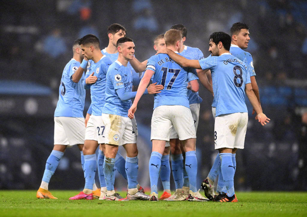 意媒：为避免球迷干扰，斯帕莱蒂决定尤文不在那不勒斯过夜（意媒：斯帕莱蒂为避球迷打扰，决定尤文不在那不勒斯过夜）