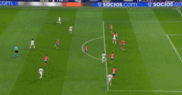 伦敦杀手！格纳布里3次欧冠客战伦敦球队斩7球1助攻（格纳布里欧冠客战伦敦队3场轰7球1助，堪称伦敦克星）